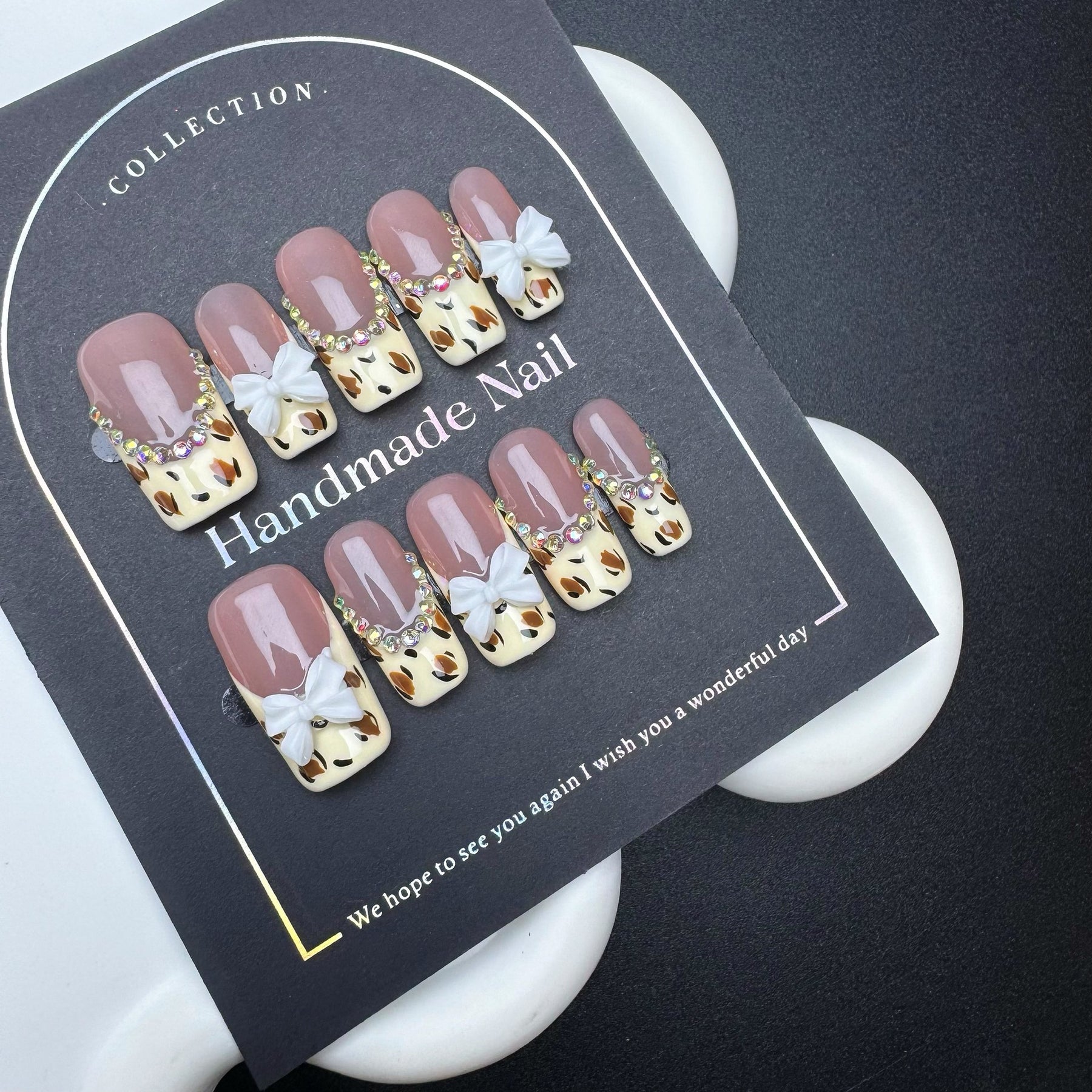 High-quality  Exclusive Wearable Press-On Nail Tips Mixed Nail Types Purely Handmade Semi-handmade European and American Style